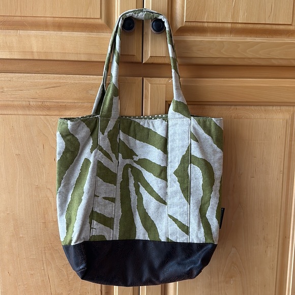 Rebekah Scott Designs Tote / Shoulder Bag - Picture 5 of 7